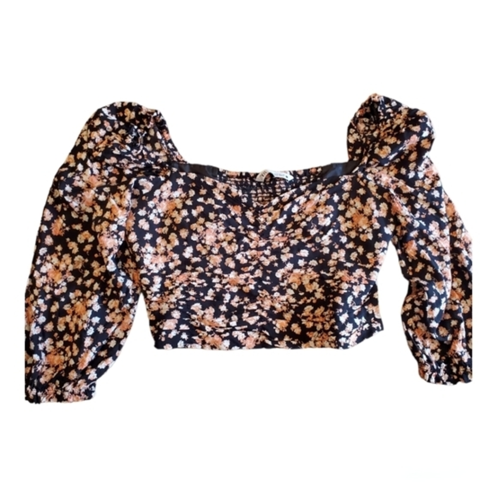 Zara floral crop top ruched front puff 3/4 length sleeves